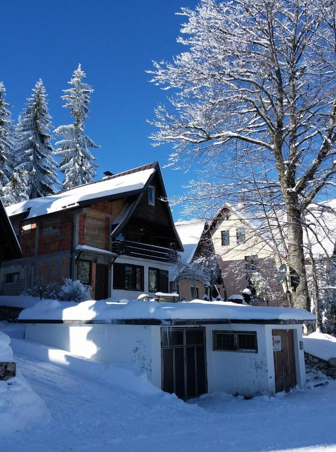 Carobna Kuca Jahorina Villa Exteriör bild
